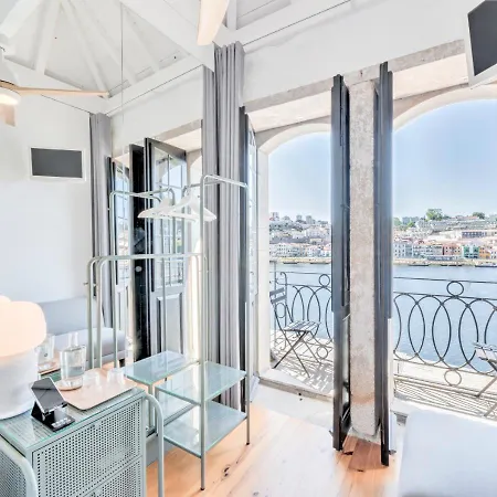 Гостьовий будинок Street Fonte Taurina - Riverfront (adults Only) Порту