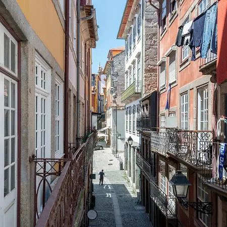 Гостьовий будинок Street Fonte Taurina - Riverfront (adults Only) 2*